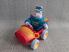 Aardman 4.7” Shaun The Sheep / Timmy Time Paxton Pig Red Car Vintage Toy Rare 