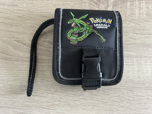 Pokemon emerald official - emerald,