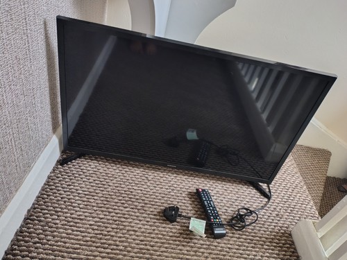 Samsung with renote - 32, "tv