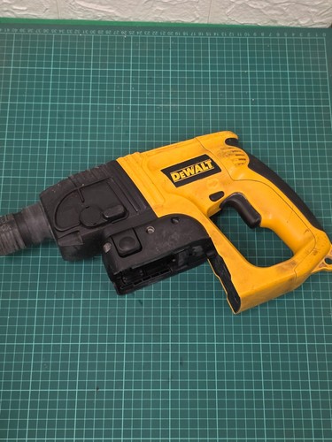 Dewalt dw004 24v cordless - dw004, sds