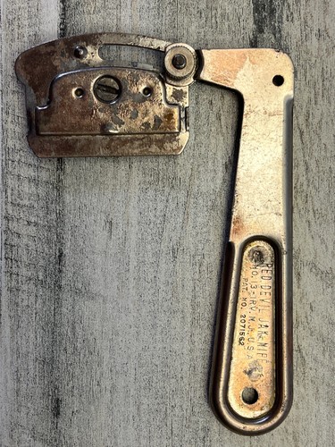 Vintage red devil jak nife - red,
