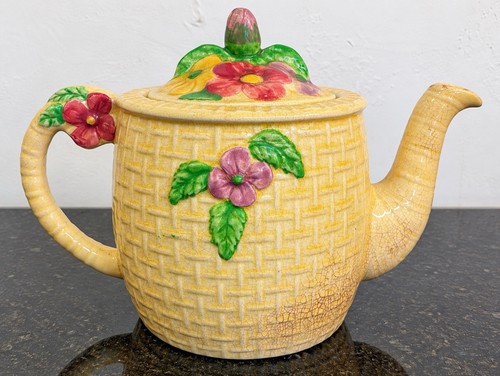 Wade heath basketweave teapot - wade,