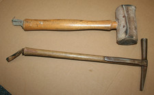 Saddlers leatherworkers