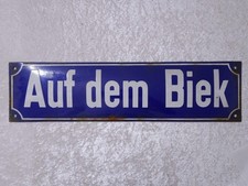 XH9SpY - Antique Enamel Street Sign Curved - On The Biek - Vintage - 1.9 Feet
