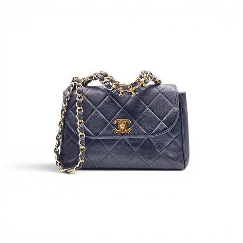 Vintage chanel black quilted - vintage,
