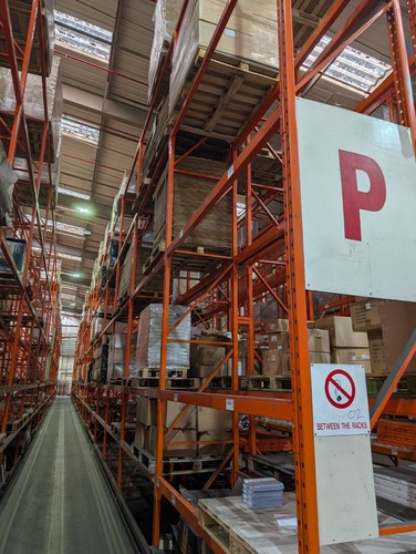 Used redirack warehouse pallet - used,