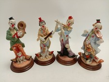 Bundle of 4 The Leonardo Collection Porcelain Clown Musician Figurines Preowned 