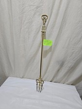 ANTIQUE VINTAGE BRASS TOASTING FORK WITH ORNAMENTAL HANDLE STATUE OF LIBERTY USA