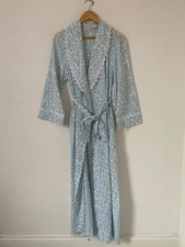 David Nieper Women Robe Large