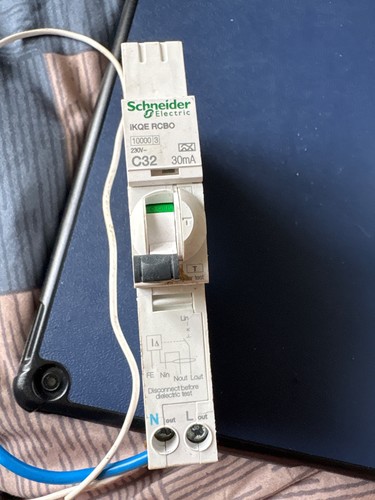 Schneider ikqe rcbo 30ma - ikqe,