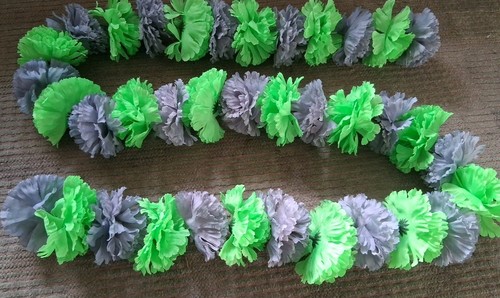 Grey light green - &,