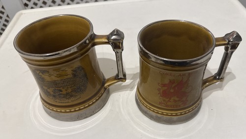 Two large tankards the - two,