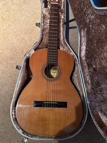 Full size classical - ,