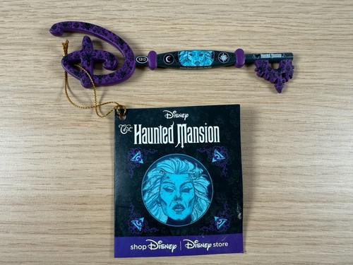 Disney store haunted - disney, mansion