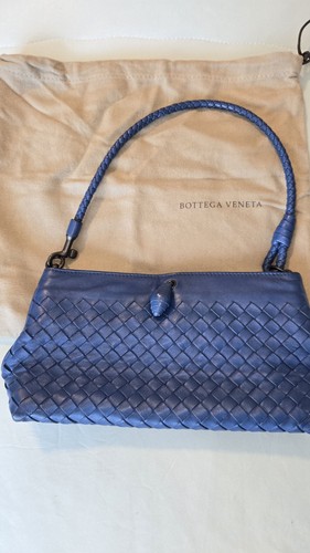 Authentic bottega veneta - authentic,
