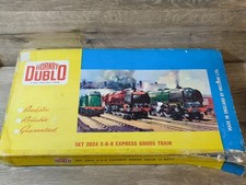 HORNBY DUBLO SET 2024 2-8-0