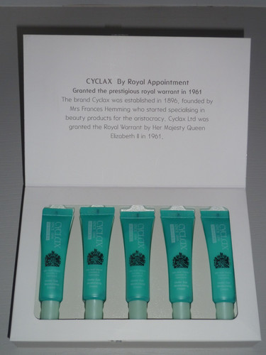 Cyclax under eye - under, moisturiser
