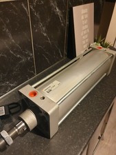 SMC PNEUMATIC CYLINDER