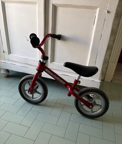 Chicco red bullet - chicco, bike