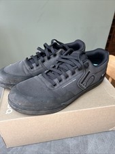 Mountain Biking Shoes Size 13.5 Five Ten Black Stealth