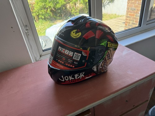 Helmet joker black - 2.0,