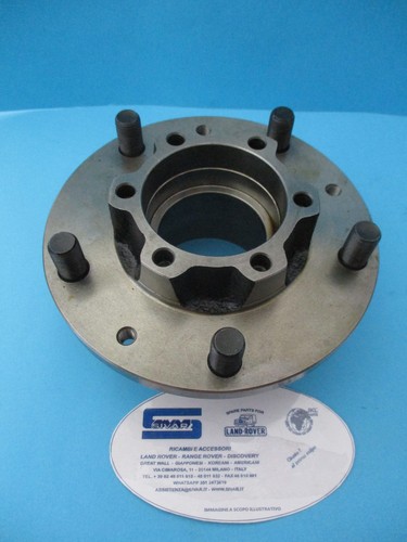 Wheel hub for land - land, rover