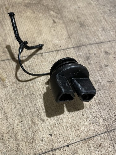 Oil cap from mcculloch - cap, a