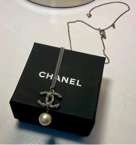 Chanel vintage necklace with - chanel,