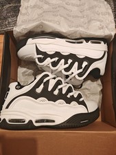 Osiris white and black size - osiris,