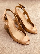 JAEGER Women Perforated All Leather Shoes Size 39 Light Tan
