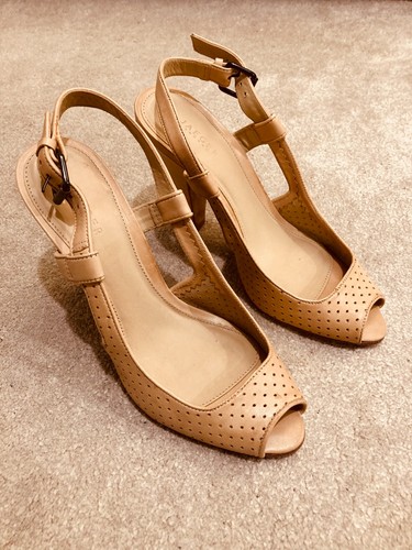Jaeger women perforated all - jaeger,