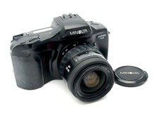 Minolta Dynax 7xi 35mm SLR with Minolta 28-80mm F4-5.6 - Fully Working