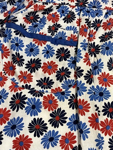 1940 kitchen apron - 1940’s,