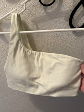 Lululemon Ribbed Nulu Asymmetrical Yoga Bra, Size 4