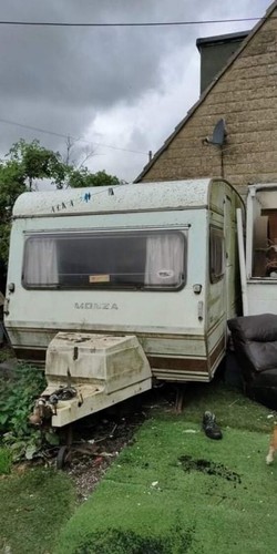 Scrap caravan damp or - caravan.,
