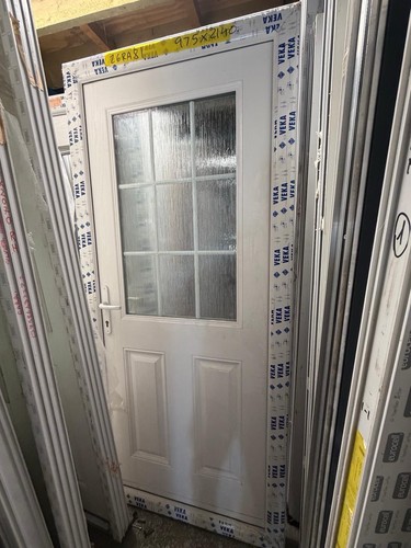 Brand new white - white, composite