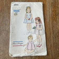 VINTAGE 1960'S VOGUE COUTURIER