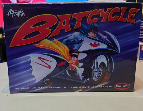 Polar lights batman batcycle - polar,