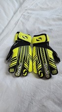 Sondico Black Yellow Match Football Goal Keeper Gloves, Size 7