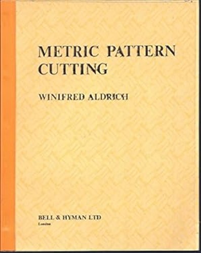 Metric pattern cutting - pattern,