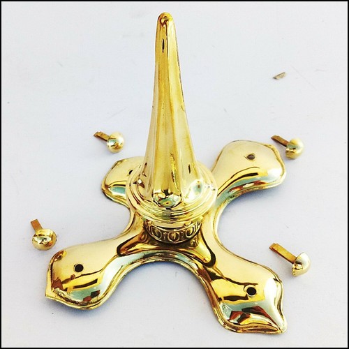 Brass long spike base - spike, for
