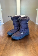 The North Face Nuptse 700