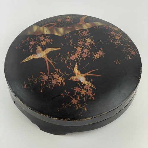 Antique gilt bird - gilt, round