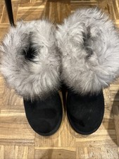 Ladies Emu Suede Ankle Boots 