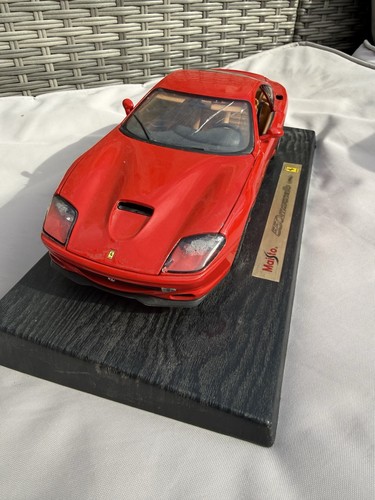 Maisto scale 1996 - scale,