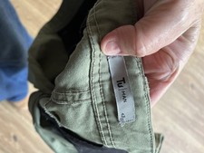 Khaki Cargo Shorts Men’s