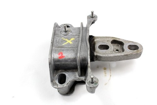 Et76 7m121 gearbox mount - et76-7m121-ac,