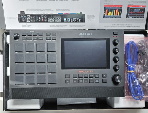 Akai professional mpc live - professional,