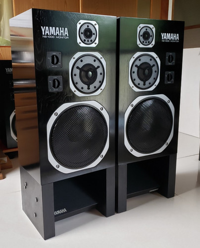 Yamaha 1000m high - high, quality