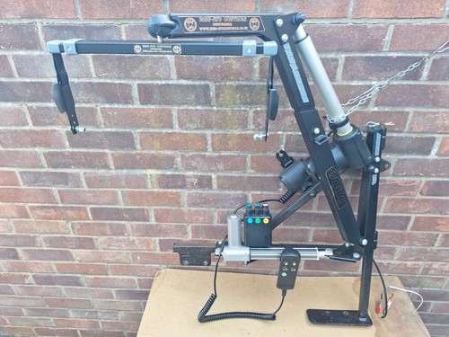 Electric wheelchair mobility - ,,